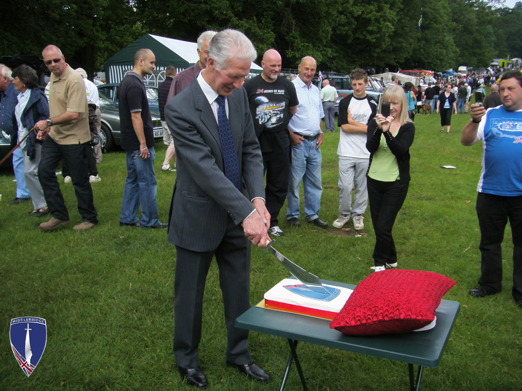 Cake cutting
